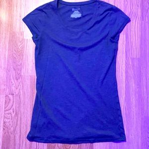 Cute grey t-shirt !!!
